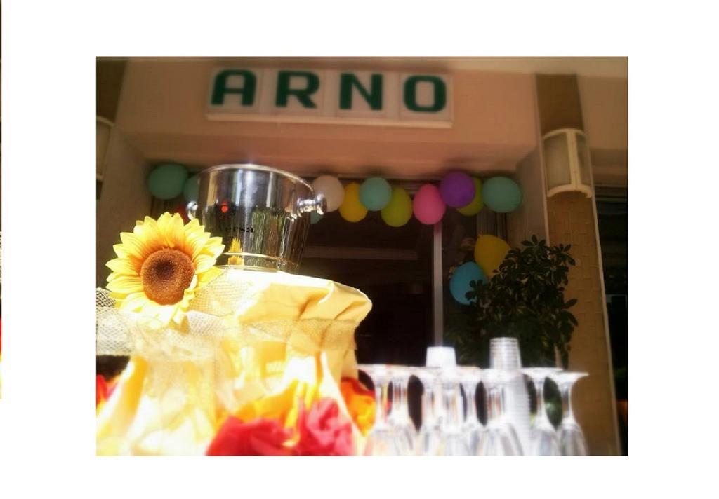 Hotel Arno มิซาโน อาดรีอาติโก ภายนอก รูปภาพ