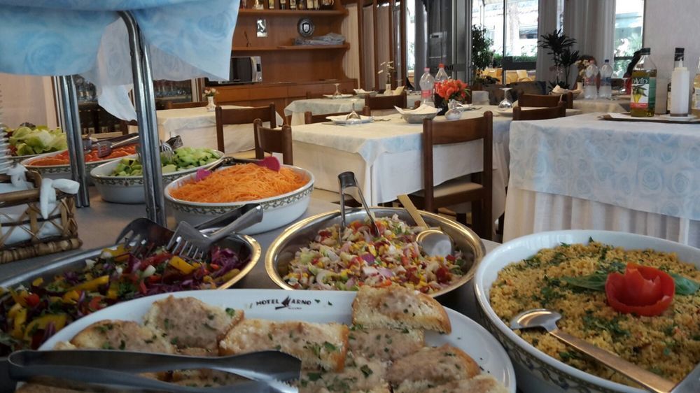 Hotel Arno มิซาโน อาดรีอาติโก ภายนอก รูปภาพ